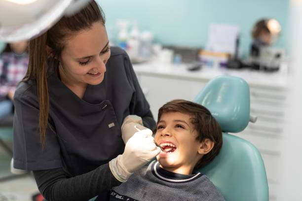 Best Emergency Tooth Extraction in Longbranch, WA