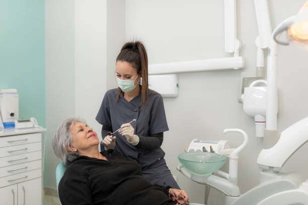 Best Emergency Denture Repair in Longbranch, WA
